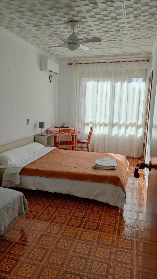 Pension Benavente Ap-7 3Min Coche Playa 5 Min Self Check-In 24H Moncofa  Exterior foto