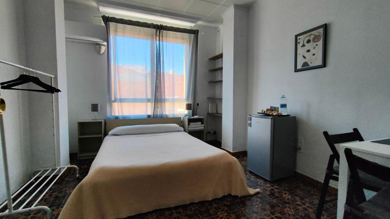 Pension Benavente Ap-7 3Min Coche Playa 5 Min Self Check-In 24H Moncofa  Exterior foto