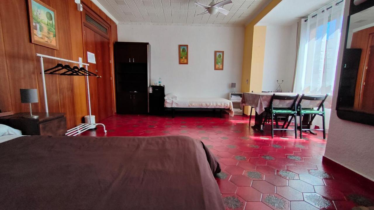 Pension Benavente Ap-7 3Min Coche Playa 5 Min Self Check-In 24H Moncofa  Exterior foto