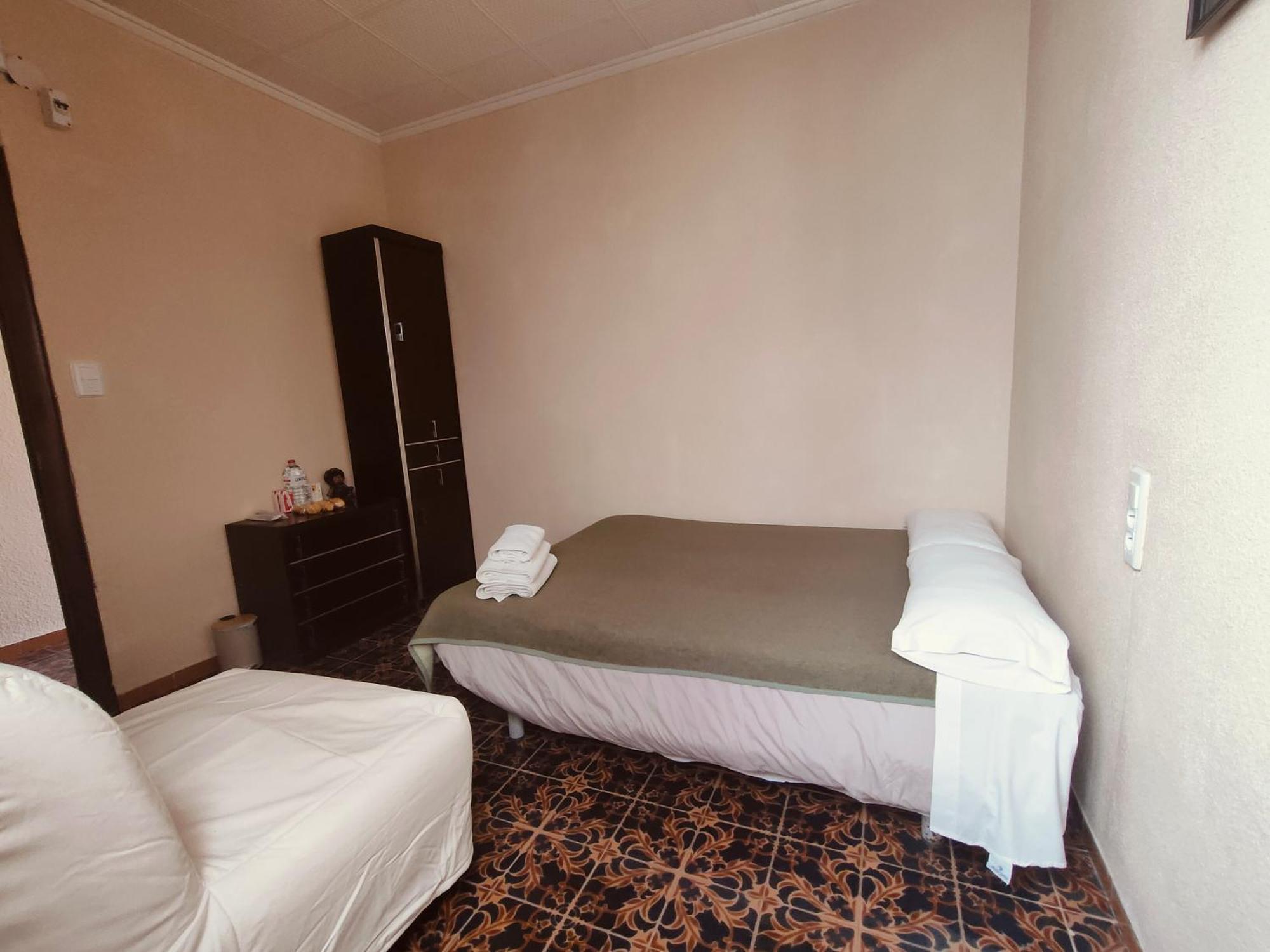 Pension Benavente Ap-7 3Min Coche Playa 5 Min Self Check-In 24H Moncofa  Exterior foto